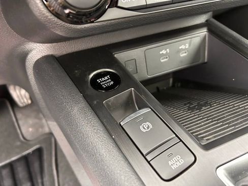 New 2026 Nissan Kicks SV w/ SV Premium Package image 24