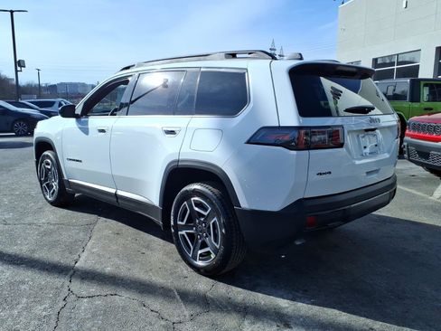 New 2026 Jeep Cherokee Limited image 3