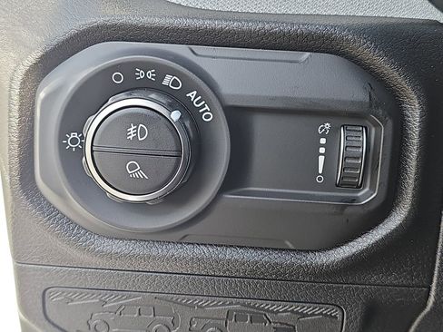 New 2026 Jeep Gladiator Willys image 25