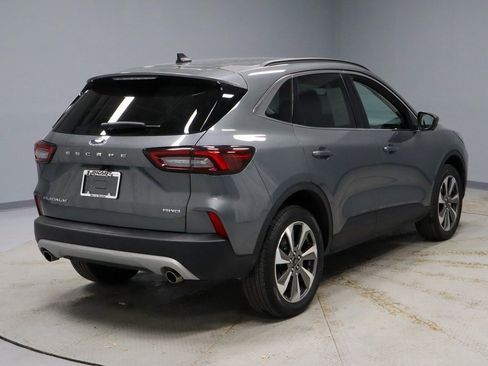 Certified 2024 Ford Escape Platinum image 12