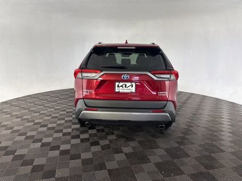 Used 2021 Toyota RAV4 Limited image 8