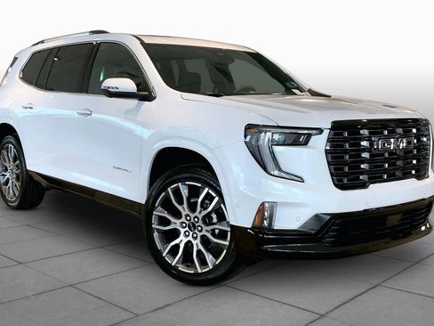 New 2026 GMC Acadia Denali Ultimate w/ LPO, All-Weather Package FWD image 2