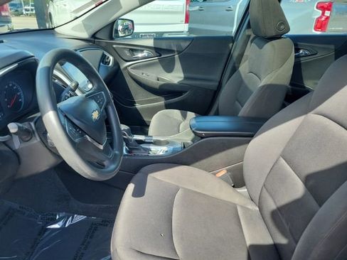 Used 2024 Chevrolet Malibu LT FWD image 19