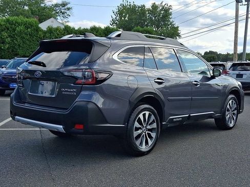 Used 2023 Subaru Outback Touring XT AWD/4WD image 6