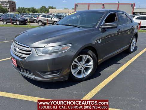Used 2015 Ford Taurus SEL image 1
