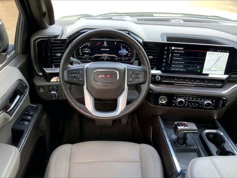 Certified 2023 GMC Sierra 1500 SLT image 6