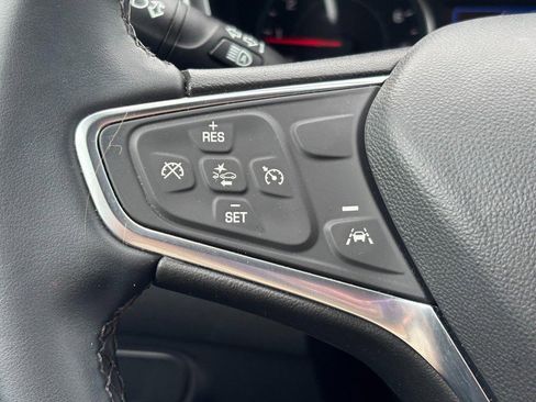 Used 2024 Chevrolet Equinox LT w/ LPO, Floor Liner Package image 17