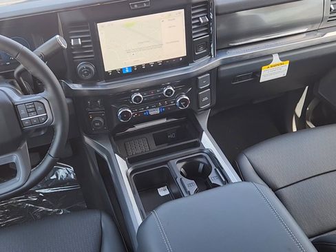 New 2025 Ford F250 Lariat w/ Lariat Ultimate Package image 8