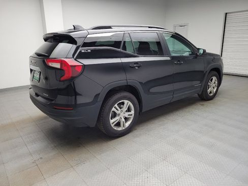 Used 2022 GMC Terrain SLE w/ Driver Convenience Package image 10