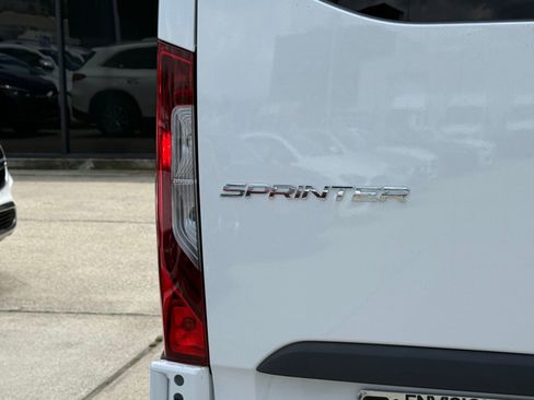 New 2025 Mercedes-Benz Sprinter 2500 image 10