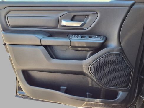 New 2026 RAM 1500 Express AWD/4WD image 17