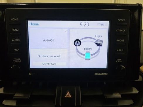 Used 2021 Toyota RAV4 LE image 25