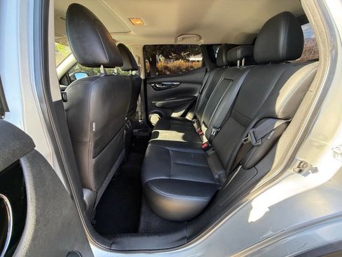 Used 2021 Nissan Rogue Sport SL w/ Premium Package FWD image 11