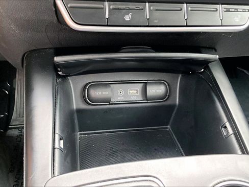 Used 2016 Kia Sorento FWD w/ LX Convenience Package image 16