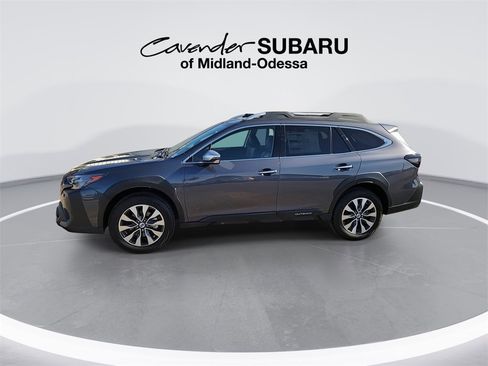 Used 2025 Subaru Outback Touring image 5