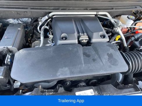 Certified 2024 Chevrolet Colorado Trail Boss w/ Advanced Trailering Package AWD/4WD image 21