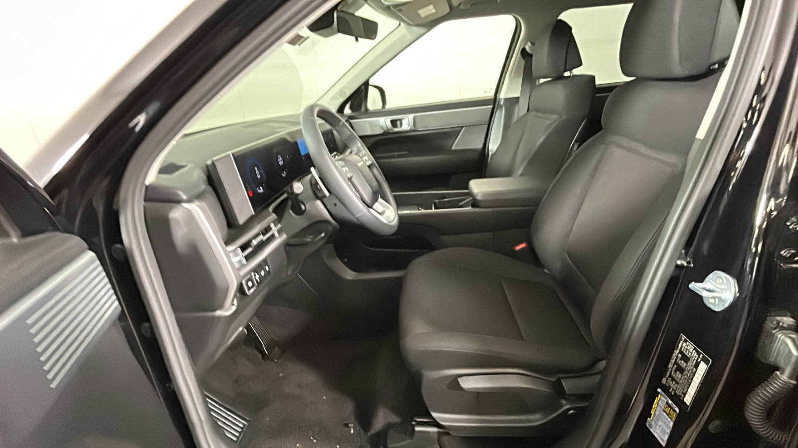 Used 2026 Hyundai Santa Fe SE AWD/4WD image 14