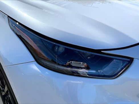 Certified 2024 Toyota Highlander XSE AWD/4WD image 27