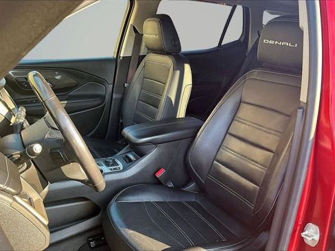 Used 2022 GMC Terrain Denali w/ Denali Premium Package AWD/4WD image 21