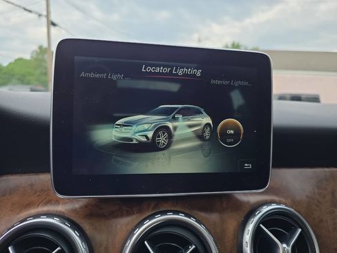 Used 2016 Mercedes-Benz GLA 250 4MATIC image 36