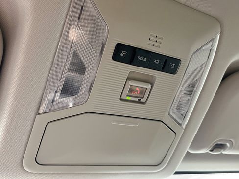 Used 2025 Toyota RAV4 LE FWD image 22