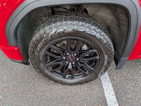 Used 2022 GMC Sierra 1500 Elevation image 22