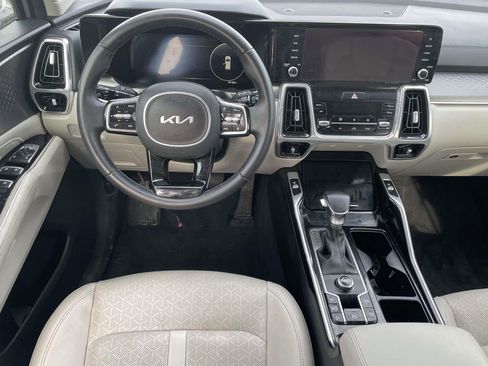 Used 2023 Kia Sorento SX image 25