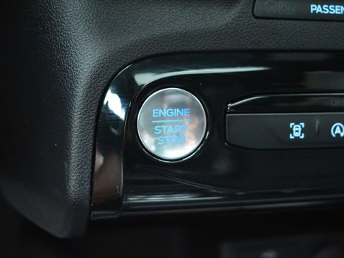 Certified 2024 Ford Escape ST-Line w/ Tech Pack #1 AWD/4WD image 15