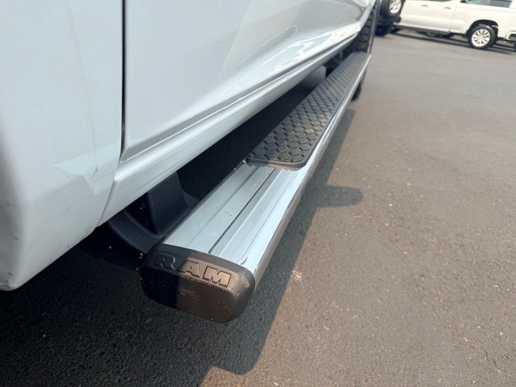 Used 2019 RAM 1500 Tradesman w/ SXT Plus Group AWD/4WD image 12