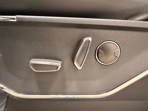 Used 2023 Ford F150 Lariat w/ Equipment Group 502A High image 31