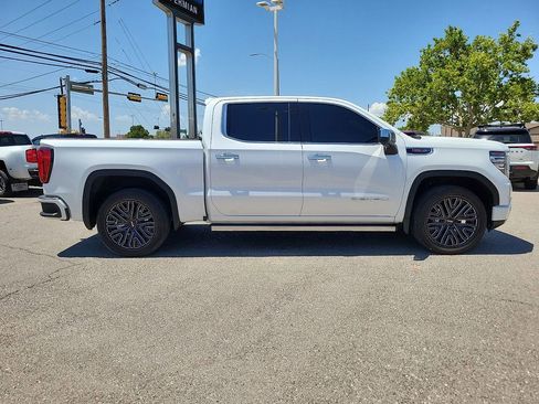 Used 2025 GMC Sierra 1500 Denali AWD/4WD image 12