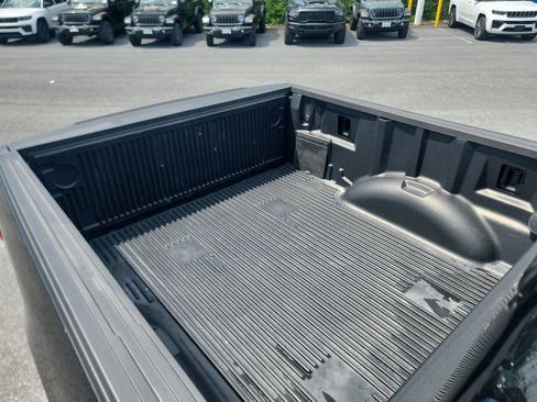 Used 2025 Ford F150 XLT w/ Equipment Group 302A MID AWD/4WD image 16