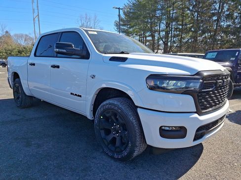 New 2026 RAM 1500 4x4 Crew Cab image 2