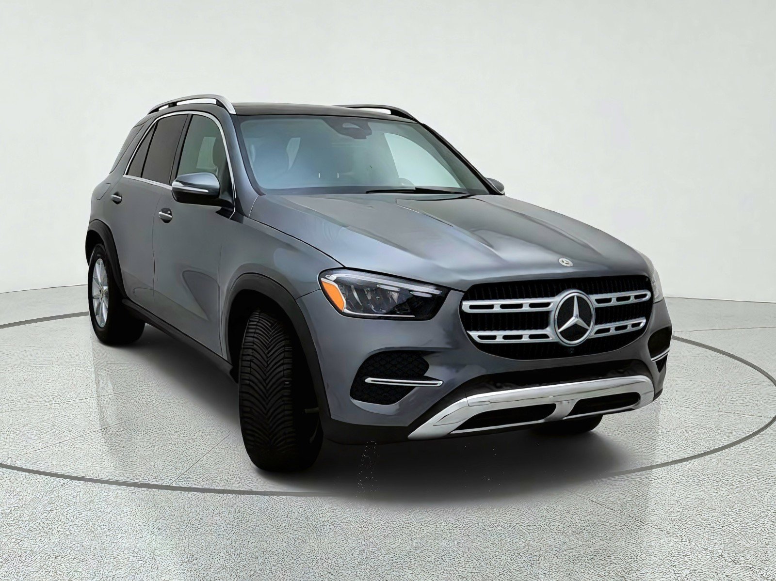 Certified 2026 Mercedes-Benz GLE 350 4MATIC image 4