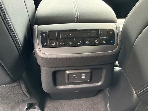 New 2026 Nissan Pathfinder SL w/ SL Premium Package AWD/4WD image 27