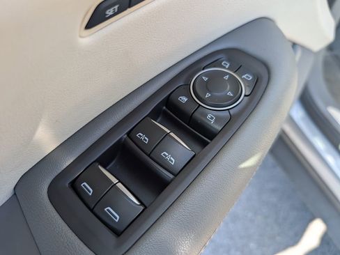 Used 2021 Cadillac XT5 Premium Luxury AWD/4WD image 15