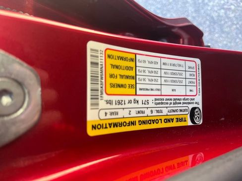 Used 2021 Ford Explorer Limited w/ Hybrid Equipment Group 310A image 31