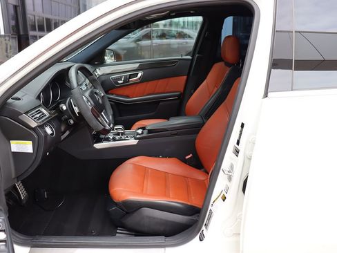 Used 2014 Mercedes-Benz E 63 AMG S-Model image 29