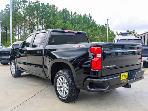Used 2025 Chevrolet Silverado 1500 RST w/ Convenience Package II AWD/4WD image 7