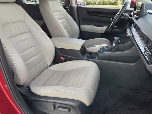 Used 2024 Honda CR-V EX-L image 15
