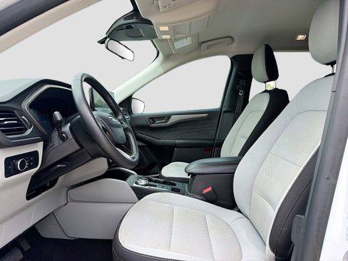 Used 2024 Ford Escape Active w/ Tech Pack #1 FWD image 25
