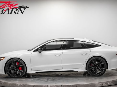 Used 2021 Audi RS 7 Sportback w/ RS 7 Executive Package image 2
