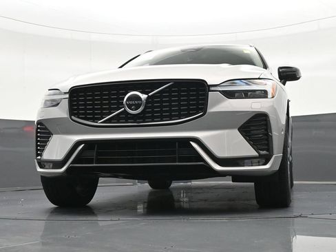 Used 2024 Volvo XC60 B5 Plus w/ Climate Package AWD/4WD image 36