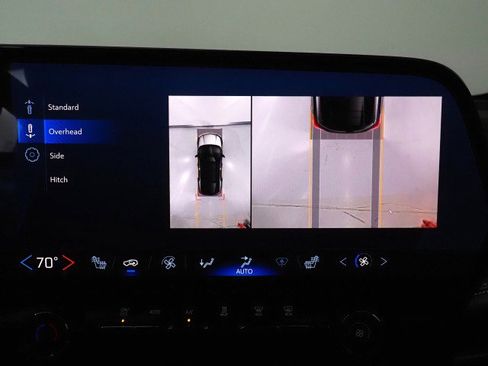 Used 2024 Chevrolet Blazer EV LT image 26