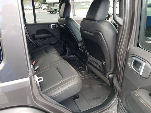 New 2026 Jeep Wrangler Unlimited Sahara image 32