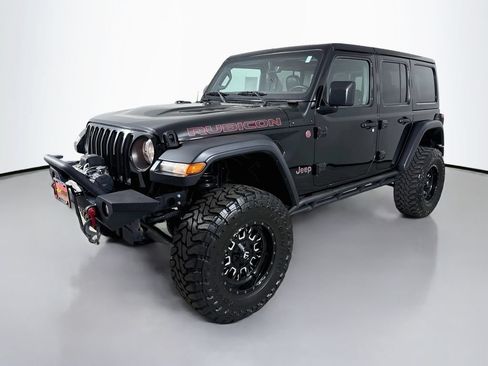Used 2018 Jeep Wrangler Unlimited Rubicon AWD/4WD image 3
