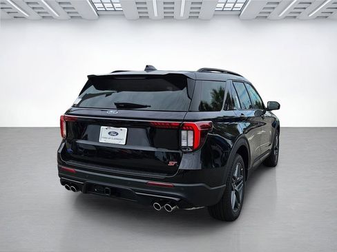 New 2026 Ford Explorer ST w/ Sun And Sound Package image 5