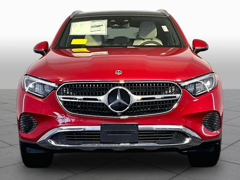 New 2026 Mercedes-Benz GLC 300 4MATIC image 2