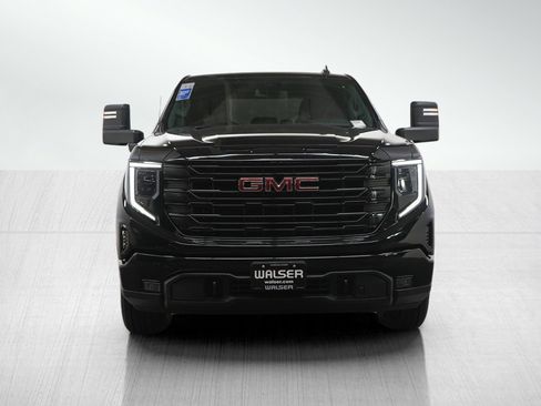 Used 2022 GMC Sierra 1500 Elevation w/ X31 Off-Road Package AWD/4WD image 8