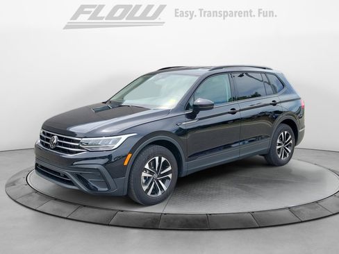 Certified 2024 Volkswagen Tiguan S FWD image 4